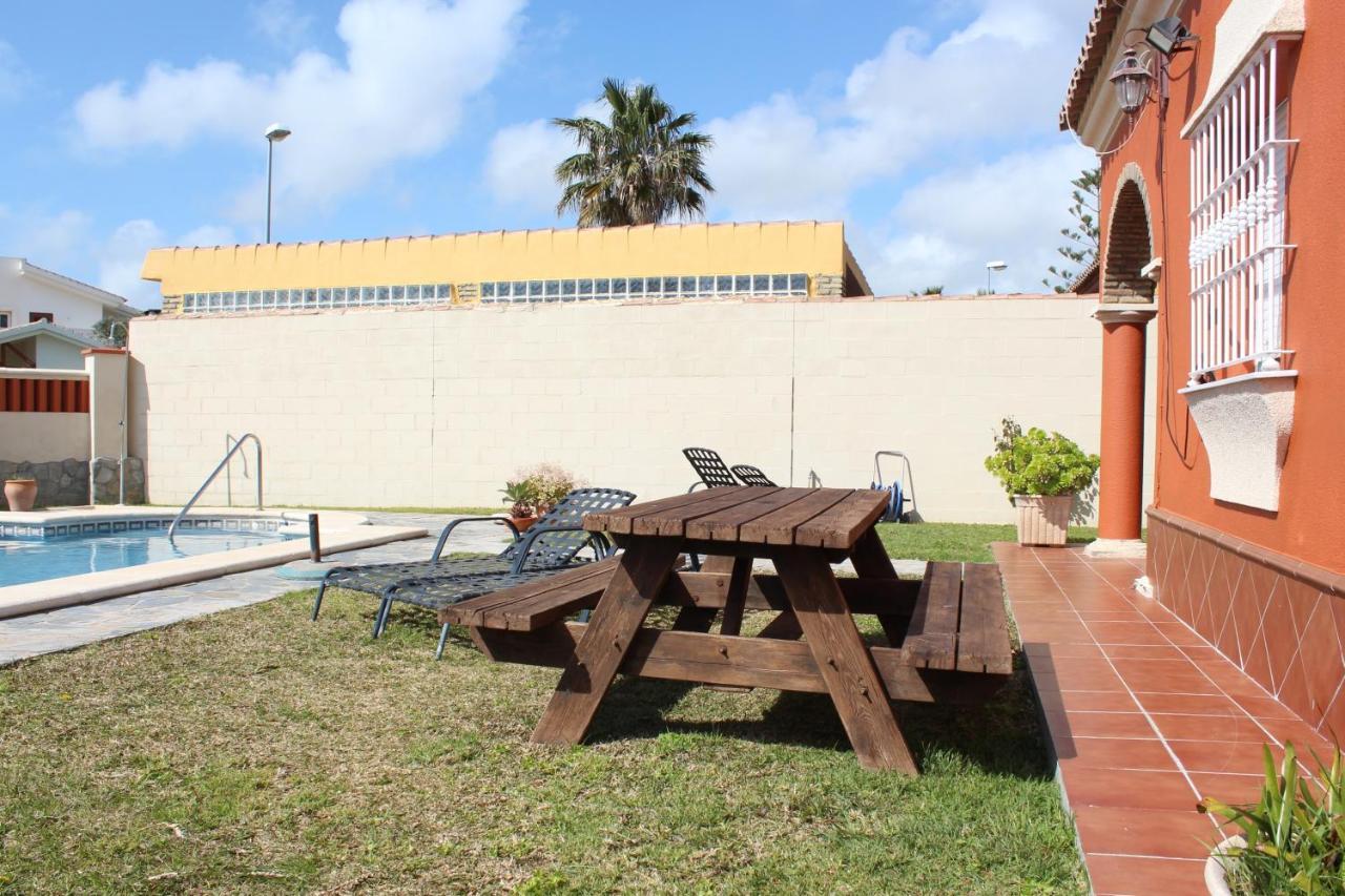 Chalet Marisma Con Piscina Privada Villa Chiclana de la Frontera Kültér fotó